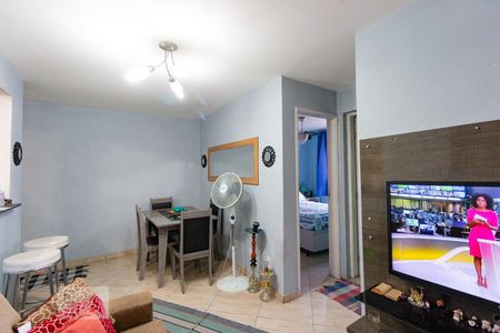 Sala de apartamento à venda com 2 quartos, 47m² em Jardim Santa Terezinha (zona Leste), São Paulo