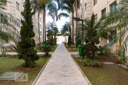 Apartamento à venda com 47m², 2 quartos e sem vagaÁrea comum