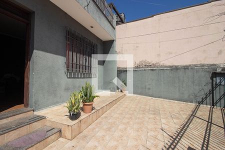 Casa à venda com 328m², 3 quartos e 3 vagas Casa à venda com 328m², 3 quartos e 3 vagasÁrea Externa