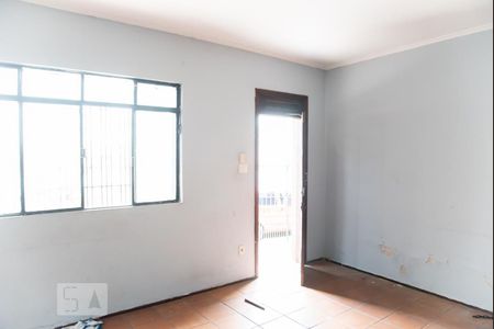 Sala de casa à venda com 3 quartos, 328m² em Vila Norma, São Paulo