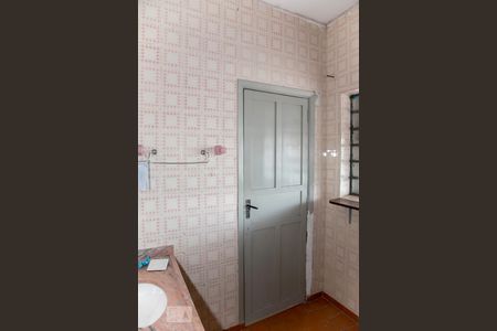 Casa à venda com 328m², 3 quartos e 3 vagas Casa à venda com 328m², 3 quartos e 3 vagasBanheiro