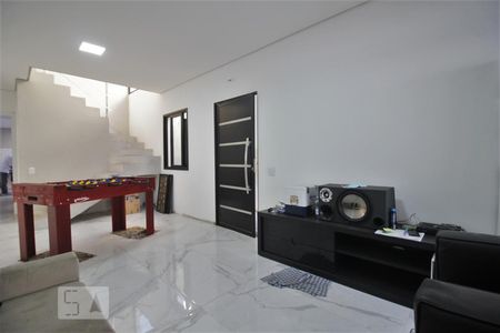 Sala de casa à venda com 3 quartos, 138m² em Jardim Monte Kemel, São Paulo