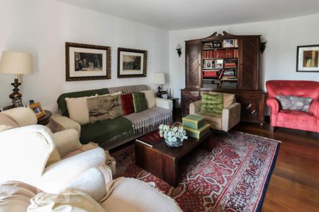 Apartamento à venda com 189m², 4 quartos e 3 vagas Apartamento à venda com 189m², 4 quartos e 3 vagasSala