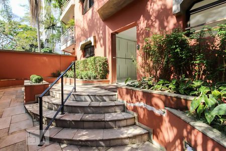 Apartamento à venda com 189m², 4 quartos e 3 vagas Apartamento à venda com 189m², 4 quartos e 3 vagasÁrea comum