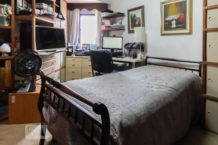 Apartamento à venda com 189m², 4 quartos e 3 vagas Apartamento à venda com 189m², 4 quartos e 3 vagasSuíte 2