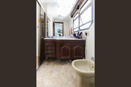 Apartamento à venda com 189m², 4 quartos e 3 vagas Apartamento à venda com 189m², 4 quartos e 3 vagasBanheiro do Quarto 3