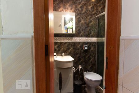 Casa à venda com 225m², 3 quartos e 5 vagasBanheiro