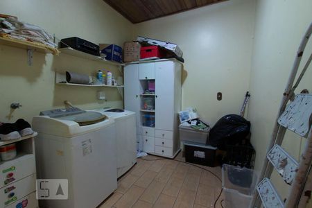 Casa à venda com 225m², 3 quartos e 5 vagasQuarto 3 ou lavanderia ou depósito
