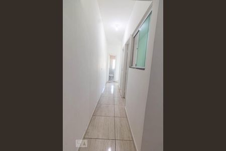 Corredor de apartamento para alugar com 2 quartos, 60m² em Jardim Las Vegas, Santo André