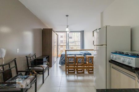 Sala/Cozinha de kitnet/studio para alugar com 1 quarto, 35m² em Pátria Nova, Novo Hamburgo