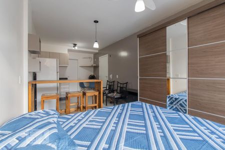 Quarto de kitnet/studio para alugar com 1 quarto, 35m² em Pátria Nova, Novo Hamburgo