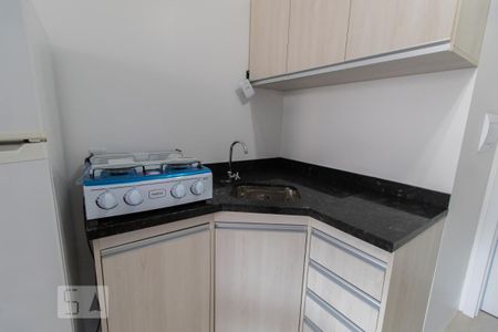 Detalhe cozinha de kitnet/studio para alugar com 1 quarto, 35m² em Pátria Nova, Novo Hamburgo