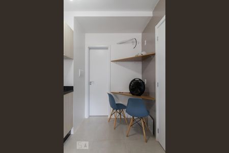 Sala/Cozinha de kitnet/studio para alugar com 1 quarto, 35m² em Pátria Nova, Novo Hamburgo