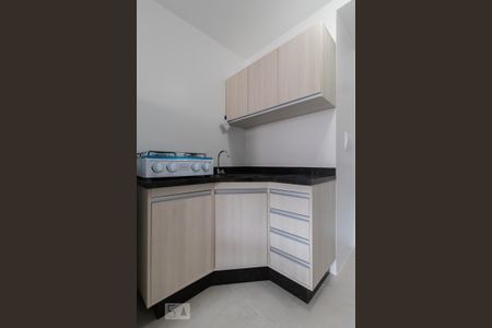 Detalhe cozinha de kitnet/studio para alugar com 1 quarto, 35m² em Pátria Nova, Novo Hamburgo