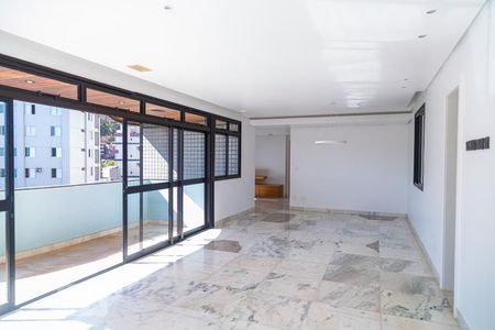 Sala 1 de apartamento para alugar com 2 quartos, 160m² em Sion, Belo Horizonte