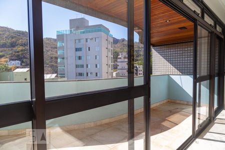 Varanda da Sala 1 de apartamento para alugar com 2 quartos, 160m² em Sion, Belo Horizonte