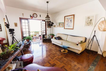 Apartamento à venda com 260m², 3 quartos e 2 vagasSala