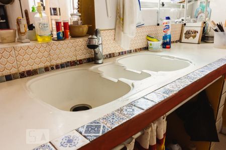 Apartamento à venda com 260m², 3 quartos e 2 vagasCozinha Pia