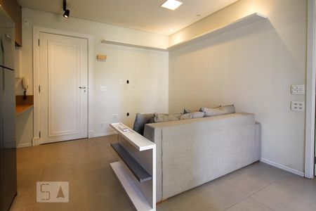 Sala de apartamento para alugar com 1 quarto, 40m² em Vila Nova Conceição, São Paulo