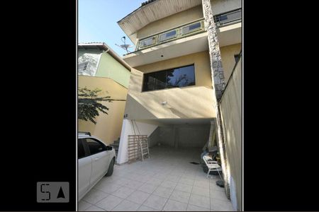 Casa para alugar com 180m², 4 quartos e 4 vagasGaragem 