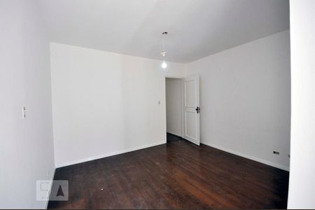 Quarto 1 Suíte de casa para alugar com 4 quartos, 180m² em Jardim Ester, São Paulo