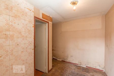 Casa à venda com 138m², 3 quartos e 2 vagasQuarto de Serviço
