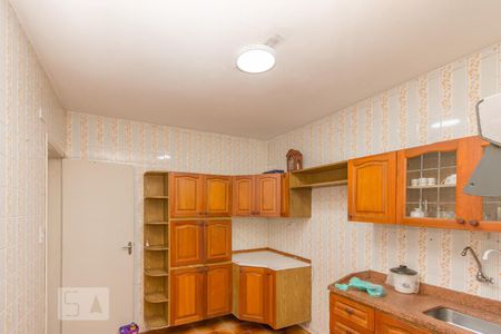 Casa à venda com 138m², 3 quartos e 2 vagasCozinha