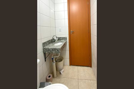 Apartamento à venda com 47m², 2 quartos e 1 vaga Apartamento à venda com 47m², 2 quartos e 1 vagaBanheiro