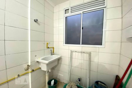 Apartamento à venda com 47m², 2 quartos e 1 vaga Apartamento à venda com 47m², 2 quartos e 1 vagaÁrea de Serviço