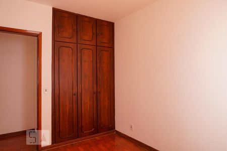 Casa à venda com 264m², 3 quartos e 4 vagasQuarto 3