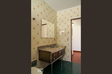 Casa à venda com 264m², 3 quartos e 4 vagasBanheiro