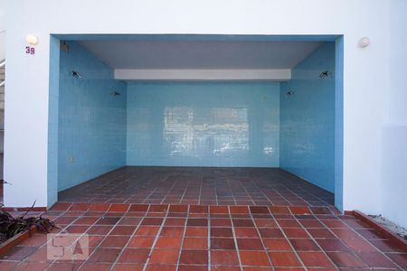 Casa à venda com 264m², 3 quartos e 4 vagasGaragem