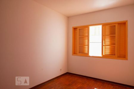 Casa à venda com 264m², 3 quartos e 4 vagasQuarto 3