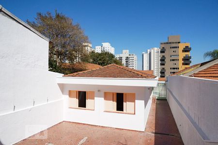 Casa à venda com 264m², 3 quartos e 4 vagasQuintal