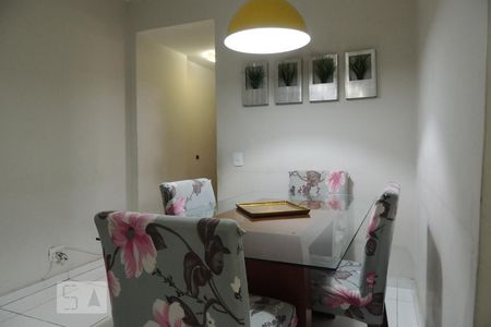 Sala  de apartamento à venda com 2 quartos, 90m² em Taquara, Rio de Janeiro