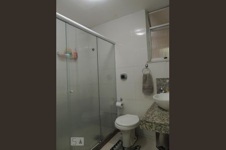 Apartamento à venda com 90m², 2 quartos e 1 vagaBanheiro 