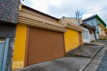 Casa à venda com 396m², 4 quartos e 8 vagasFachada