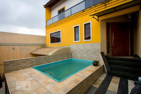 Casa à venda com 396m², 4 quartos e 8 vagasPiscina