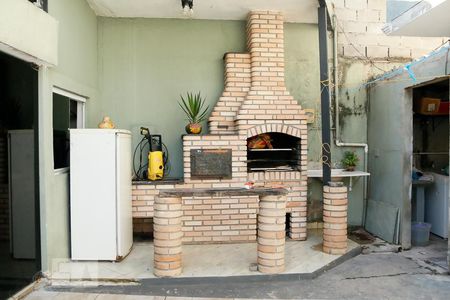 Casa à venda com 635m², 6 quartos e 8 vagas Casa à venda com 635m², 6 quartos e 8 vagasChurrasqueira / Quintal