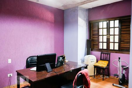 Casa à venda com 635m², 6 quartos e 8 vagas Casa à venda com 635m², 6 quartos e 8 vagasSuíte 6