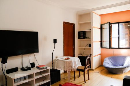 Casa à venda com 635m², 6 quartos e 8 vagas Casa à venda com 635m², 6 quartos e 8 vagasSuíte 5