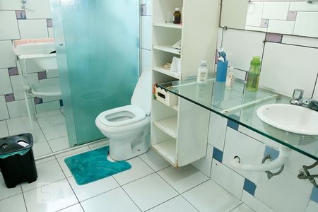 Casa à venda com 635m², 6 quartos e 8 vagas Casa à venda com 635m², 6 quartos e 8 vagasBanheiro Suíte 6