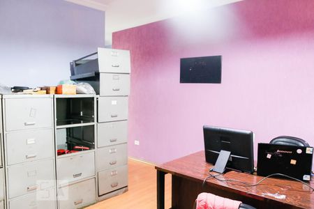 Casa à venda com 635m², 6 quartos e 8 vagas Casa à venda com 635m², 6 quartos e 8 vagasSuíte 6