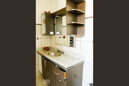 Casa à venda com 635m², 6 quartos e 8 vagas Casa à venda com 635m², 6 quartos e 8 vagasBanheiro Suíte 4 - Master