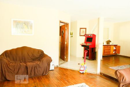 Sala de casa para alugar com 6 quartos, 635m² em Jardim Marajoara, São Paulo