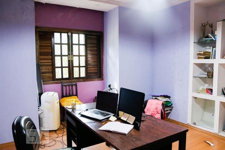 Casa à venda com 635m², 6 quartos e 8 vagas Casa à venda com 635m², 6 quartos e 8 vagasSuíte 6