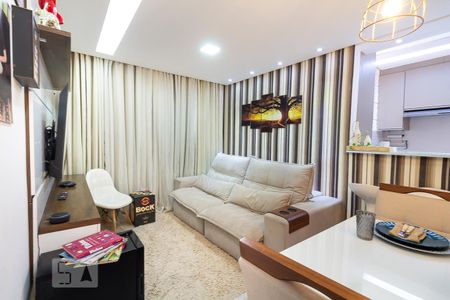 Sala de apartamento para alugar com 3 quartos, 50m² em Castelo, Belo Horizonte