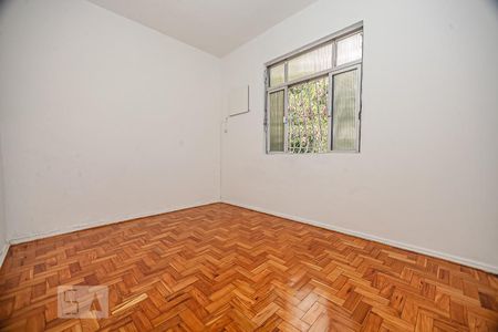 Quarto 1 de apartamento para alugar com 2 quartos, 75m² em Fátima, Niterói