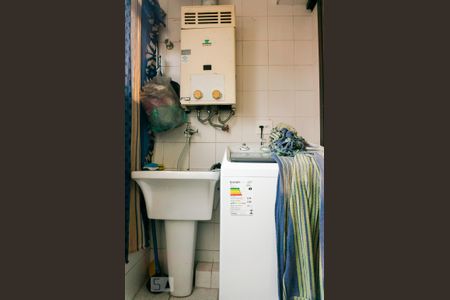 Apartamento para alugar com 80m², 2 quartos e 1 vagaÁrea de Serviço