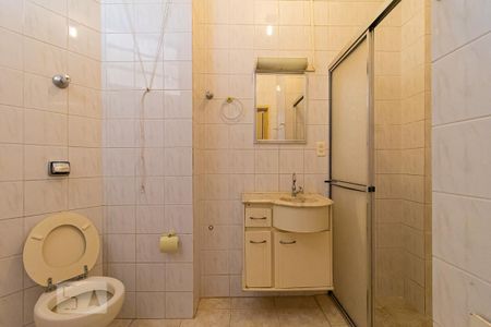 Banheiro de kitnet/studio para alugar com 1 quarto, 35m² em Centro, São Paulo